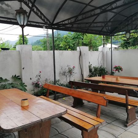 Mini-Hotel Yanson 2 Gagra Ngoại thất bức ảnh
