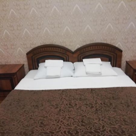 Mini-Hotel Yanson 2 Gagra Ngoại thất bức ảnh
