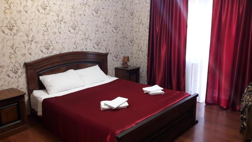 Mini-Hotel Yanson 2 Gagra Ngoại thất bức ảnh
