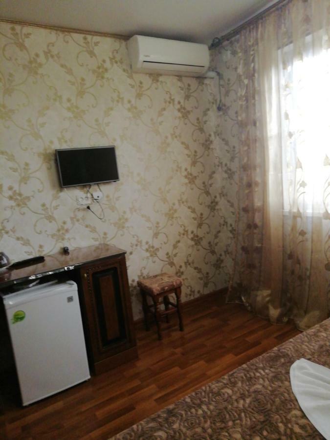 Mini-Hotel Yanson 2 Gagra Ngoại thất bức ảnh