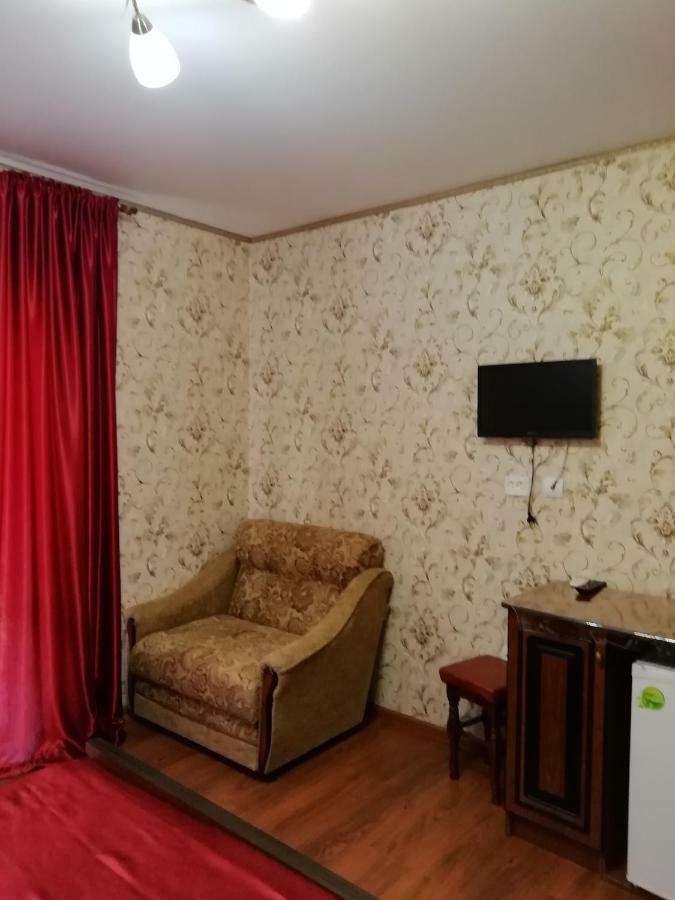 Mini-Hotel Yanson 2 Gagra Ngoại thất bức ảnh